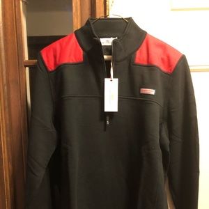 Ladies XL Vineyard Vines black and red pullover